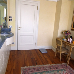 Bagno in Pietra e Marmo