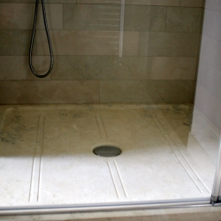 Bagno in Pietra e Marmo