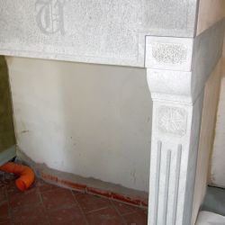 Camino in Marmo e Pietra su misura