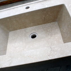 Lavabi e Ciotole in pietra e marmo