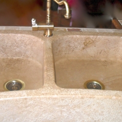Lavabi e Ciotole in pietra e marmo