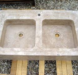 Lavabi e Ciotole in pietra e marmo