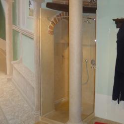 Bagno in pietra marmo e granito su misura